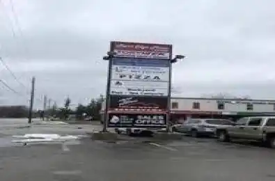 213 The Queensway Avenue Unit# 500/600 Georgina Ontario L4P 2A3