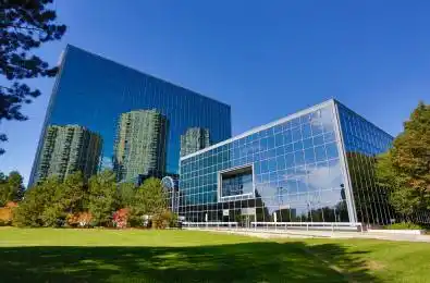 1 Concorde Gate Unit# 301 Toronto C13 Ontario M3C 3N6