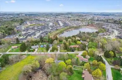 39 Bannockburn Road Kitchener Ontario N2R 1M1