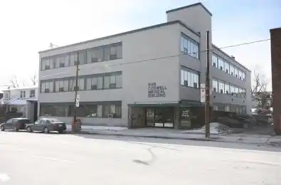 688 Coxwell Avenue Unit# 316 Toronto E01 Ontario M4C 3B7