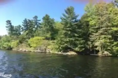 12 ISLAND 270 SIX MILE LAKE N/A Georgian Bay Ontario L0K 1S0