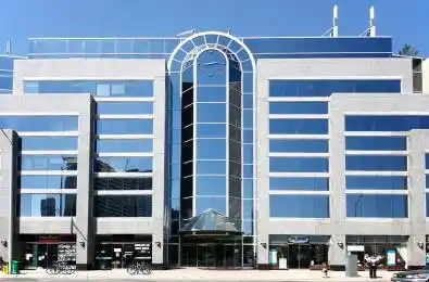 1920 Yonge Street Unit# 109 Toronto C03 Ontario M4S 1Z5