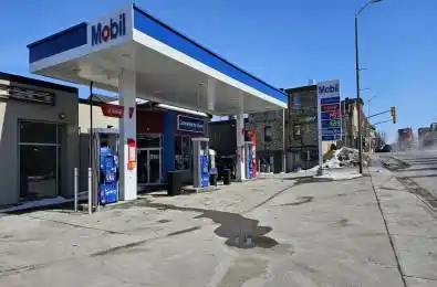 11 Ontario Road West Perth Ontario N0K 1N0