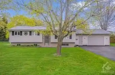 27 ELIZABETH Street Edwardsburgh/Cardinal Ontario K0E 1T1
