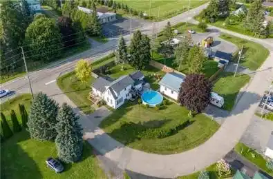10 RIVERVIEW Crescent Edwardsburgh/Cardinal Ontario K0E 1T1