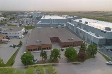 6885-6895 Menway Court Mississauga Ontario L5S 1W2