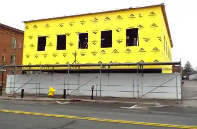 124 Brock Street Whitby Ontario L1N 4H4