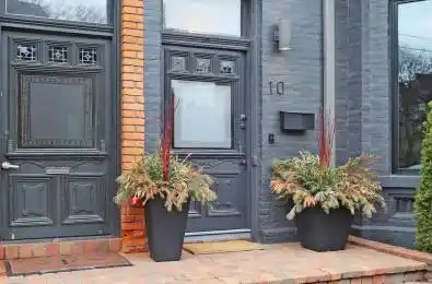 10 Webster Avenue Toronto C02 Ontario M5R 1N7