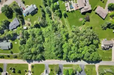 Halbiem Crescent Dysart et al Ontario K0M 1S0