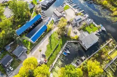 8 Mac Avenue Georgina Ontario L4P 3W5