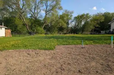 323 SUNNIDALE Street Clearview Ontario L0M 1S0