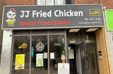 2539 Eglinton Avenue Toronto W03 Ontario M6M 1T2