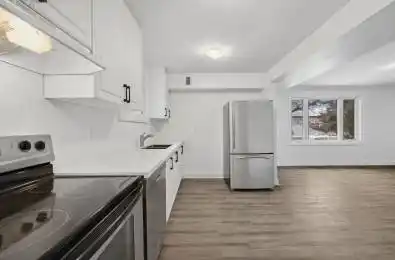 84 Taunton Road Oshawa Ontario L1G 3T2