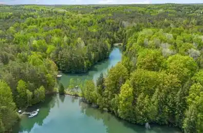 17835 McCowan Road East Gwillimbury Ontario L0G 1E0