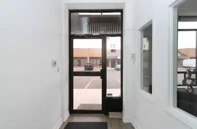 775 Pacific Road Unit# 31 Oakville Ontario L6L 6M4