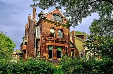 145 Madison Avenue Unit# Unit A Toronto C02 Ontario M5R 2S6