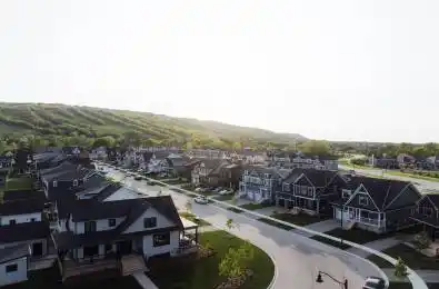 114 Black Willow Crescent Blue Mountains Ontario L9Y 5L8