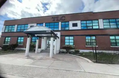 206 Laird Drive Unit# 202 Toronto C11 Ontario M4G 3W4