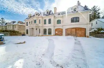 19 Royal Oak Drive Toronto C12 Ontario M3C 2M3