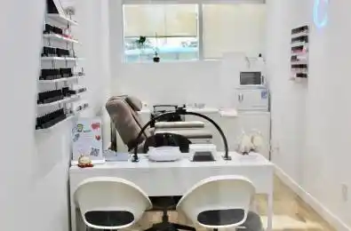 333 Sheppard Avenue Unit# 6W Toronto C14 Ontario M2N 3B3