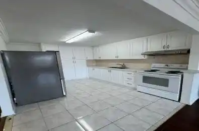 941A Lakeshore Road Mississauga Ontario L5E 1E3