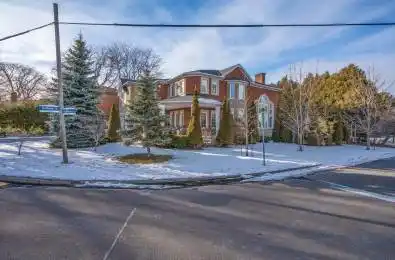 92 Hill Crescent Toronto E08 Ontario M1M 1J6