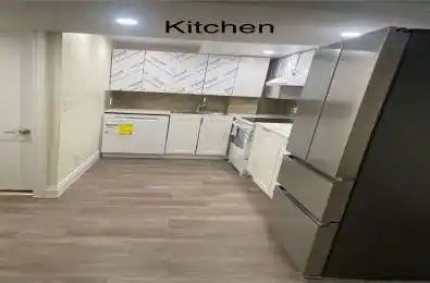 52 Heatherside Drive Toronto E05 Ontario M1W 1T7