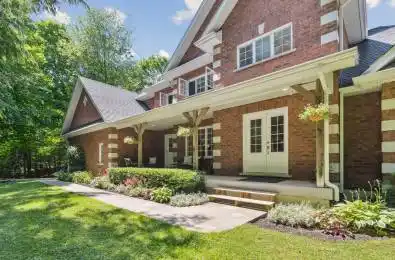 19 Gillespie Trail Essa Ontario L3W 0V1