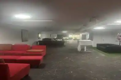 329 Spadina Avenue Unit# 2nd Floor Toronto C01 Ontario M5T 2E9