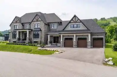 101 Grindelwald Court Blue Mountains Ontario L9Y 0Z8