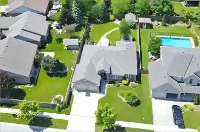 1861 Louise Boulevard London North Ontario N6G 5G2