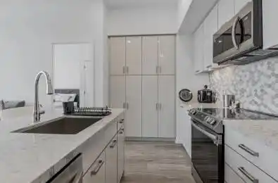 415 Sea Ray Avenue Unit# 407 Innisfil Ontario L9S 0R5