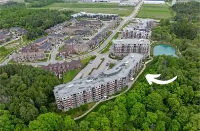 420 William Graham Drive Unit# 221 Aurora Ontario L4G 1X4