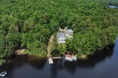 2901 Limberlost Road Unit# 3 Lake of Bays Ontario P1H 2J6