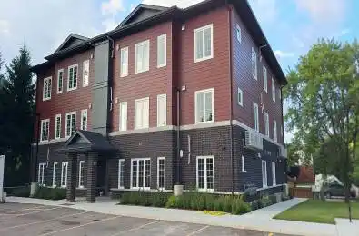 33 Murray Court Unit# 8 Perth East Ontario N0K 1M0