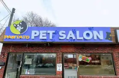 4441 7 Highway Unit# 1,2 Markham Ontario L3R 1M1