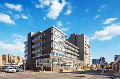 44 Bond Street Unit# 302 Oshawa Ontario L1G 6R2