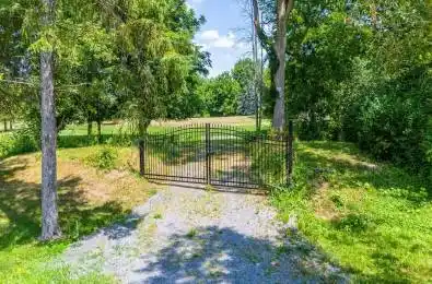 CARDIFF Lane Greater Napanee Ontario K7R 3V9