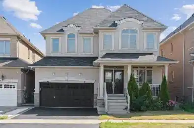 49 Blackberry Valley Crescent Caledon Ontario L7C 2C7