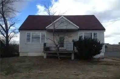 3832 Steels Avenue Brampton Ontario L4T 4L7