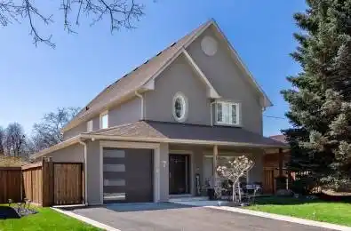 7 Forest Path Court Toronto W10 Ontario M9V 1L4