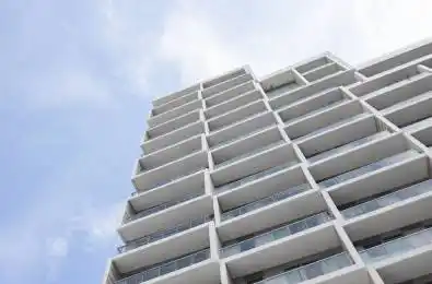 118 Merchants Wharf N/A Unit# 910 Toronto C08 Ontario M5A 0L3