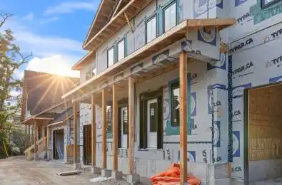 400 Maple Street Unit# Lot 8 L Collingwood Ontario L9Y 2R7