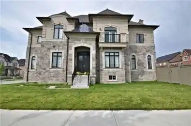 6 Leo Austin Road Brampton Ontario L6P 0A2