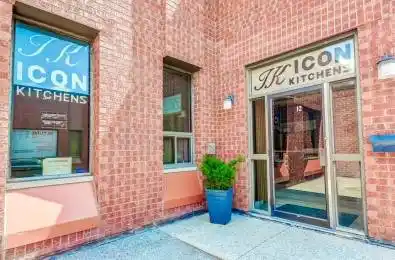 2576 Dunwin Drive Unit# 12 Mississauga Ontario L5L 5P6