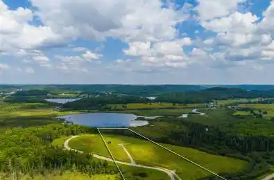 71 Spider Lake Lane Huntsville Ontario P0B 1M0