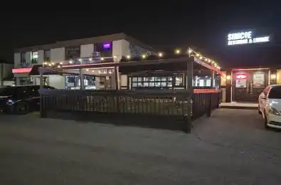 926 Simcoe Street Oshawa Ontario L1G 4W2