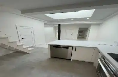 754 Queen Street Unit# 3 Toronto E01 Ontario M4M 1H4