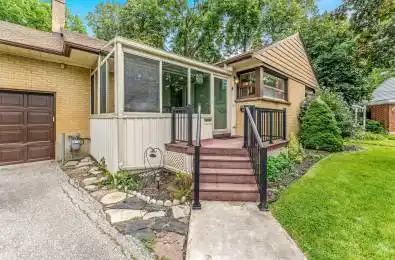 4 Moore Crescent Brampton Ontario L6W 1W8