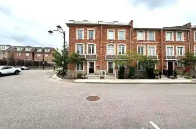 15 Adam Oates Heights Toronto W05 Ontario M3L 0G3